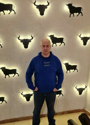 Oleg, 45, Russia, Moscow