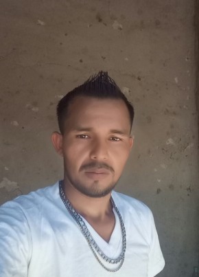 Efraín, 34, República de Nicaragua, Managua