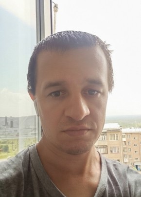 Роман из Екатеринбурга 35 лет
