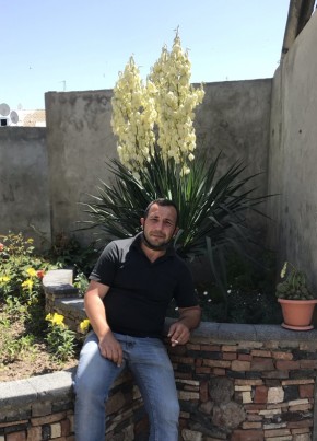 Vahe  Karapetyan, 44, Հայաստանի Հանրապետութիւն, Արմավիր