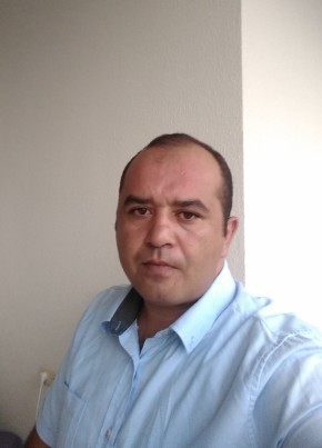Hasan, 44, Türkiye Cumhuriyeti, Ankara
