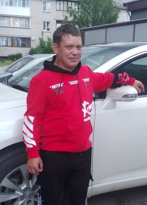 Andrey, 41, Russia, Sebezh