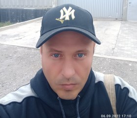 Денис, 38 лет, Кіровськ