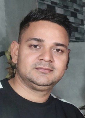 Ajay Ajay из New Delhi 28 лет