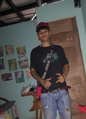 Josue из Patarrá 18 лет
