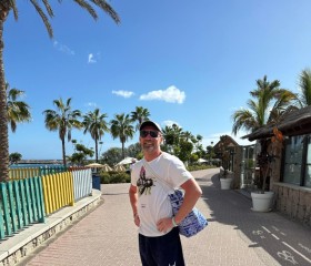 Viktor, 44, Stockholm