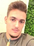 Abdallah, 20 лет, بَيْرُوت