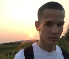 Artyem, 21, Dagomys