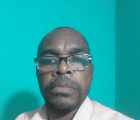 Anicet kokolo, 54, Pointe-Noire