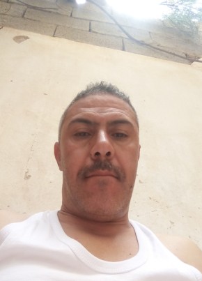 Kada kader, 49, People’s Democratic Republic of Algeria, Tamanghasset
