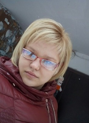 Диана, 25, Россия, Железногорск (Красноярский край)