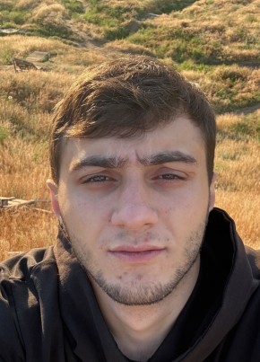 Ниджат из Волжского (Волгоградской обл.) 22 года