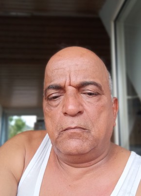 علی из Sinsheim 54 года