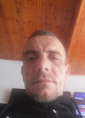 Arben, 36, Albania, Vlore