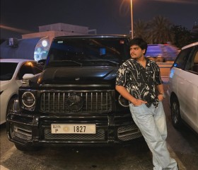Krishna abhishek, 26, Sharjah
