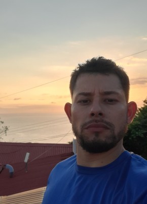 Olman, 39, República de Costa Rica, San José (San José)