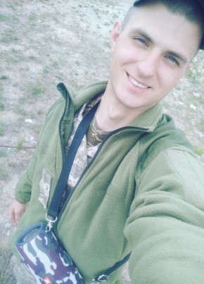 Вадим, 27, Україна, Десна