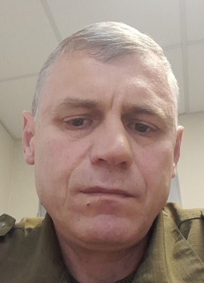 Григорий из Подольска 49 лет