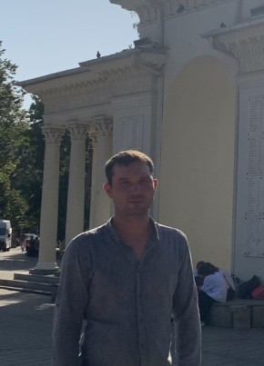 Анатолий, 38, Россия, Ялта