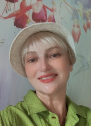 Елена из Санкт-Петербурга 65 лет