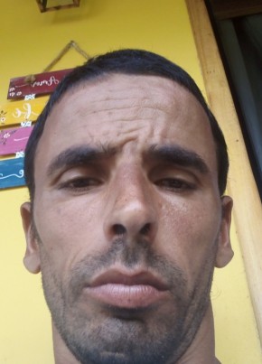 Sérgio Reis, 35, República Federativa do Brasil, Itaperuna