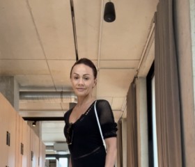 Elena, 48, Zverevo