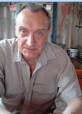 Александр, 73, Россия, Алушта