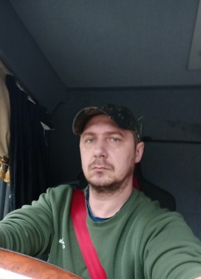 Юрий, 41, Россия, Колюбакино