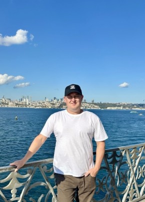 Виталий из Москвы 44 года