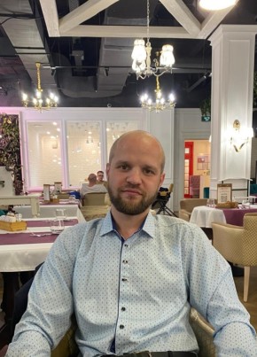 Максим из Воронежа 30 лет
