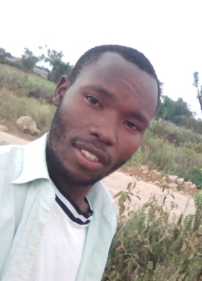 Karl из Nairobi 24 года