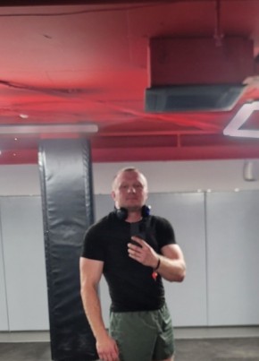 Dmitriy, 39, Russia, Moscow