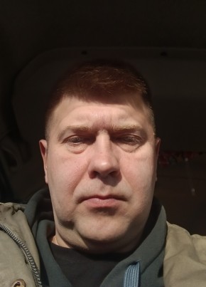 Сергей из Москвы 44 года
