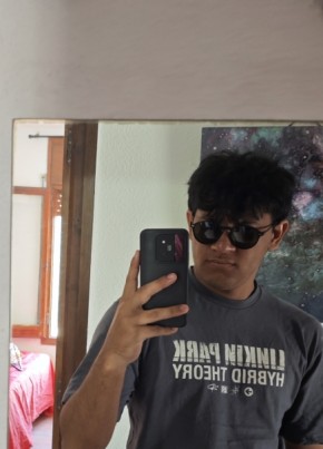 Wilson, 20, Spain, Terrassa