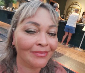 Snezhana, 47, Gay