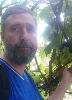 Олег из Омска 52 года