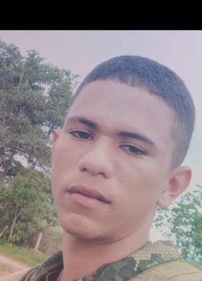 Carlos, 19, República de Colombia, Bucaramanga