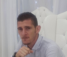 adi, 34 года, Tirana