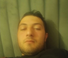 Server, 28, Baku