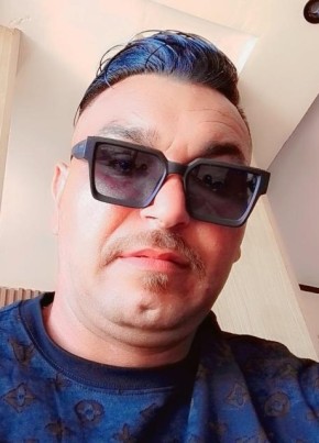 Y из الدار البيضاء 37 лет