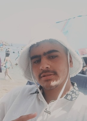 Yasser из Algiers 27 лет