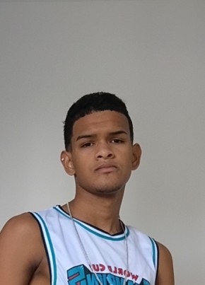 Thyago из Guarulhos 21 год