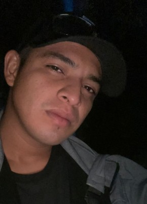Diego, 25, República de El Salvador, Sonzacate