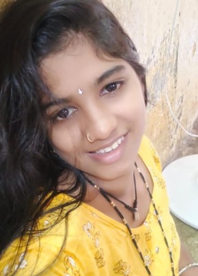 Lucky, 20, India, Hyderabad