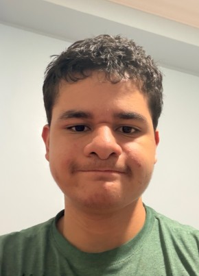 Antonio из Caracas 20 лет