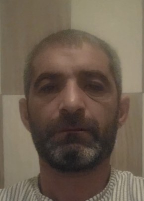 Вус из Ноябрьска 44 года