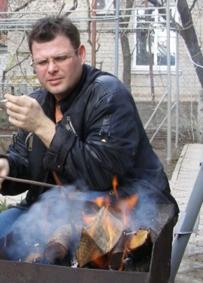 Sasha, 48, Russia, Saint Petersburg