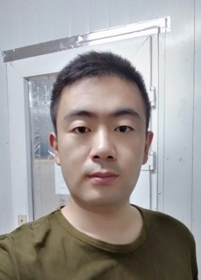 Qiu, 37, 대한민국, 서울특별시