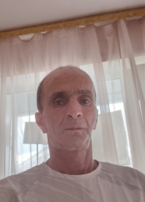 Араик из Новокуйбышевска 51 год