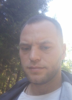 Кирилл, 31, Россия, Луга